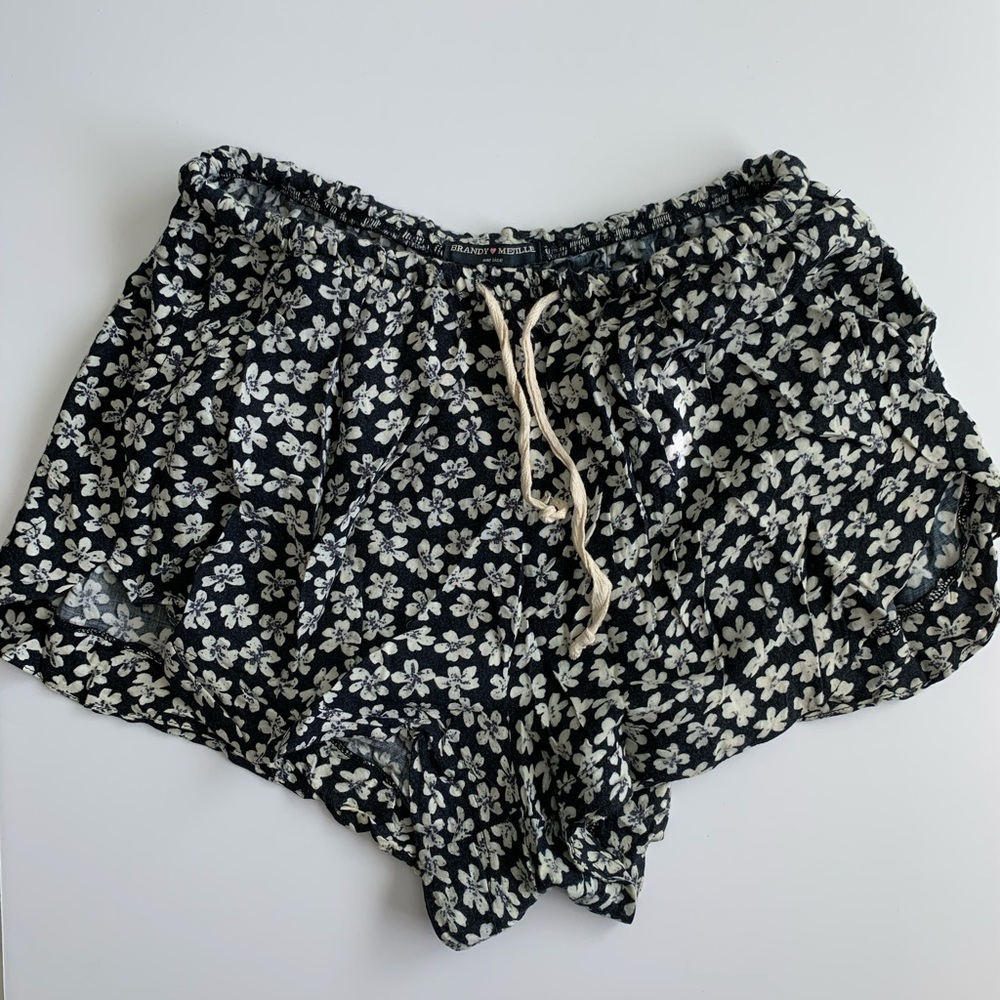 Brandy Melville shorts